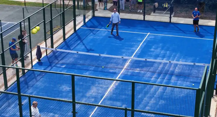 Lacey Green & Loosley Row Padel & Tennis